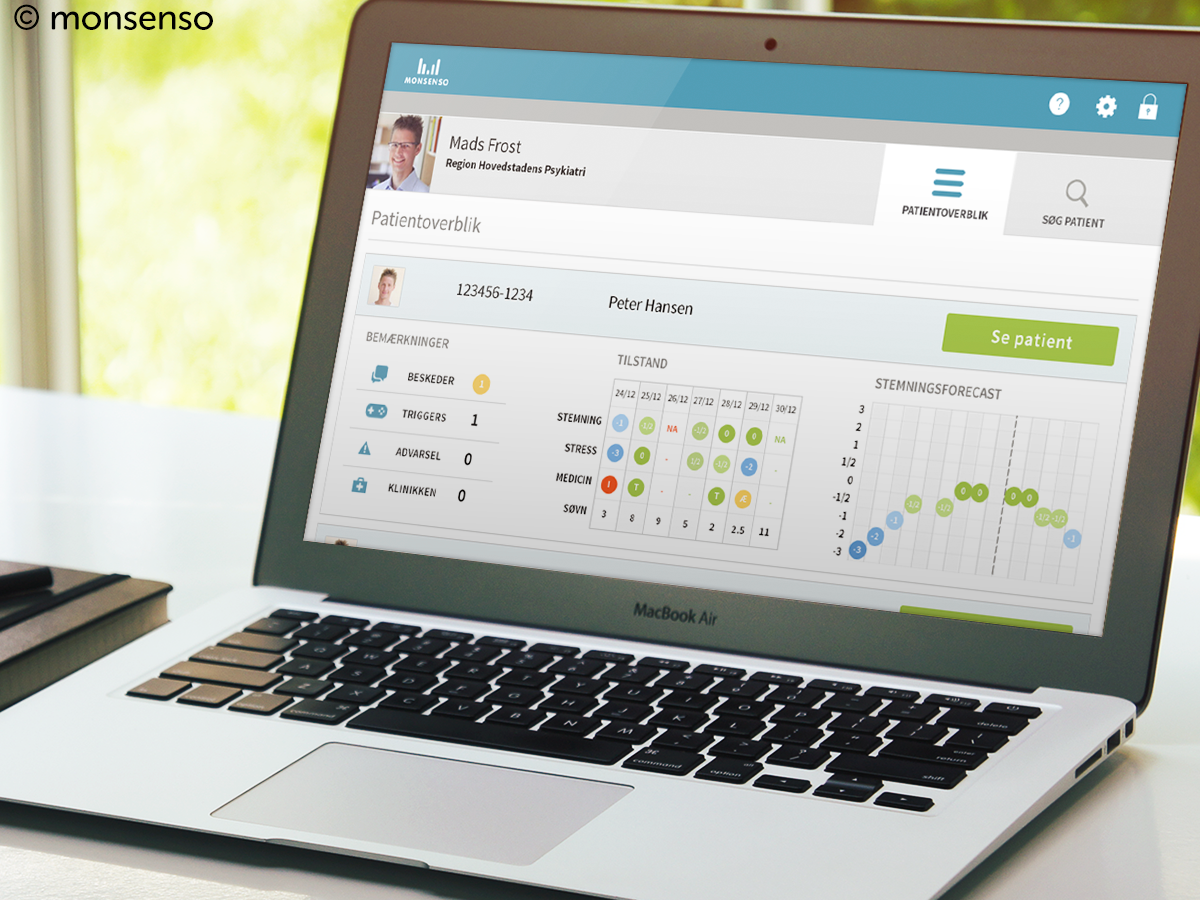 © monsenso, Computer showing patient data
